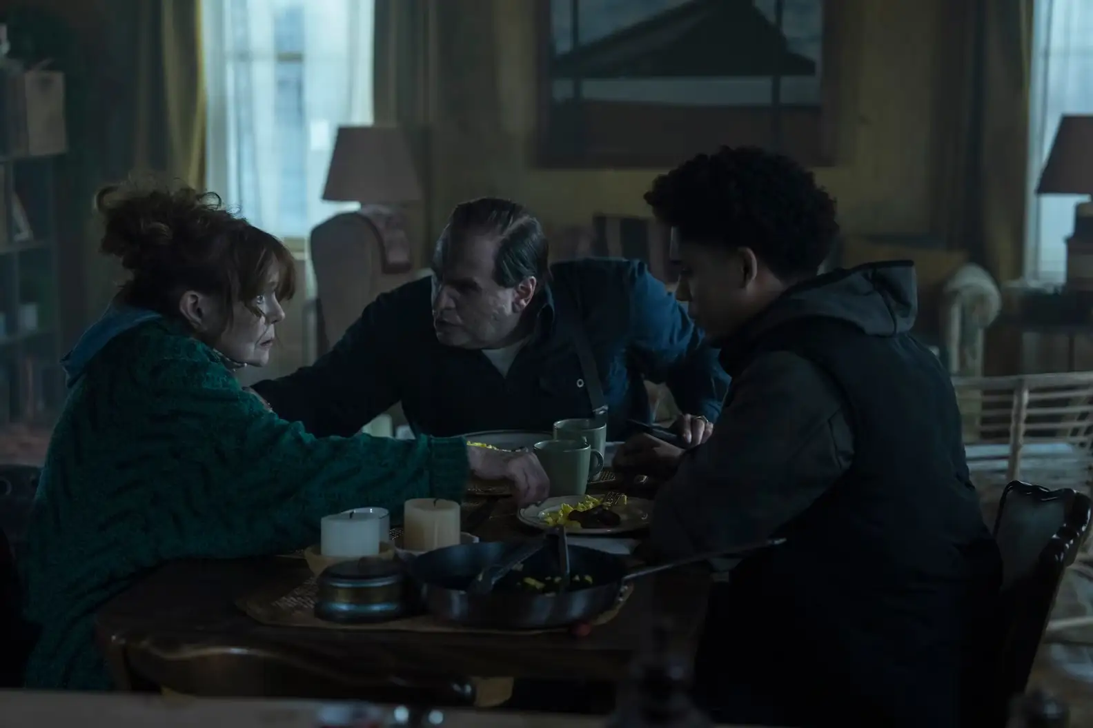 Escena del episodio 6, Gold Summit